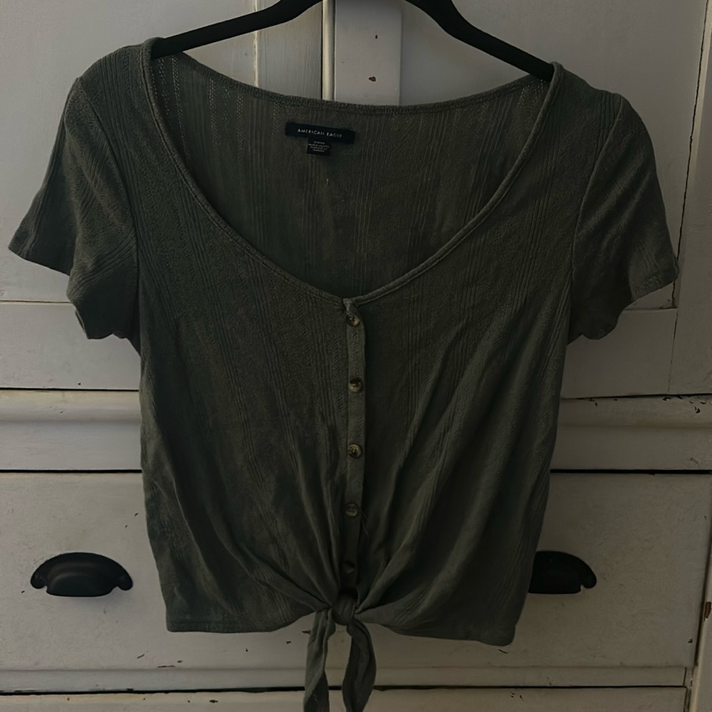American eagle tshirt like new